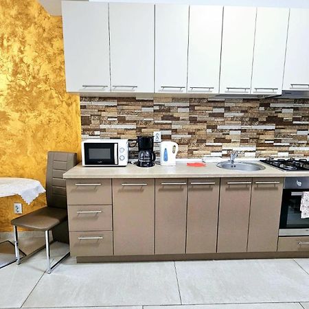 Karina New Flat Near Palas Mall Iasi Exterior photo